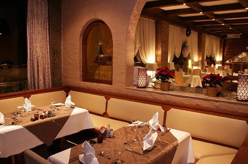 Seethurn Hotel Strobl Exterior photo