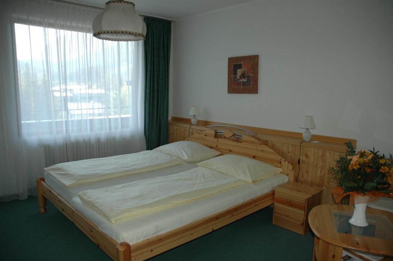 Seethurn Hotel Strobl Exterior photo